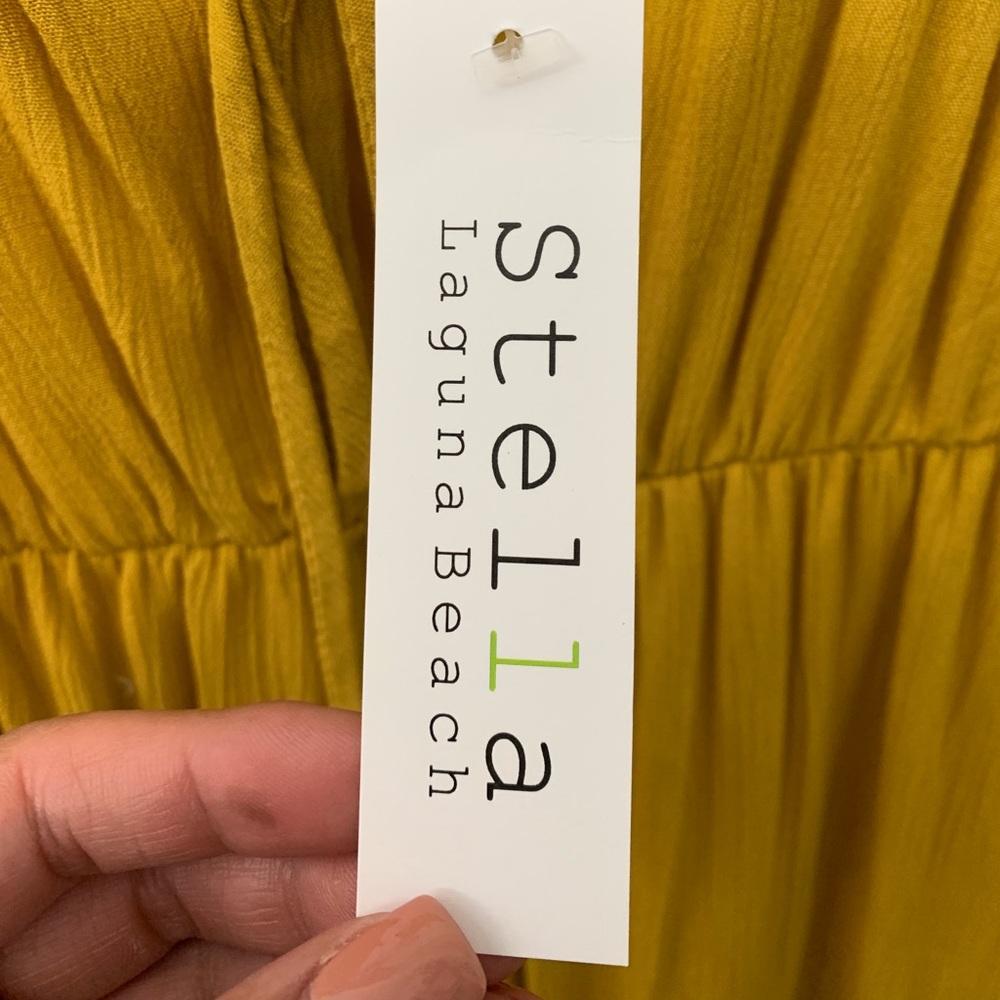 Beautiful mustard yellow wide leg jumpsuit.